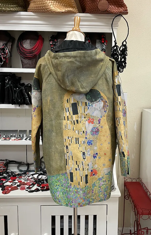 Oopera Raincoat - THE KISS (KLIMT) - J3240RW-2
